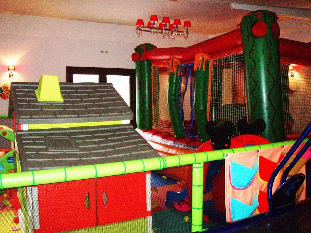 Orfeas Land Hotel Kormista Luaran gambar