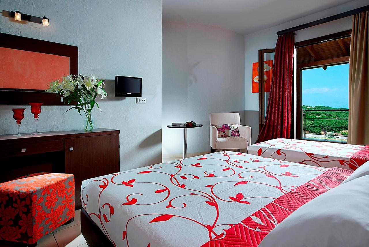 Orfeas Land Hotel Kormista Bilik gambar